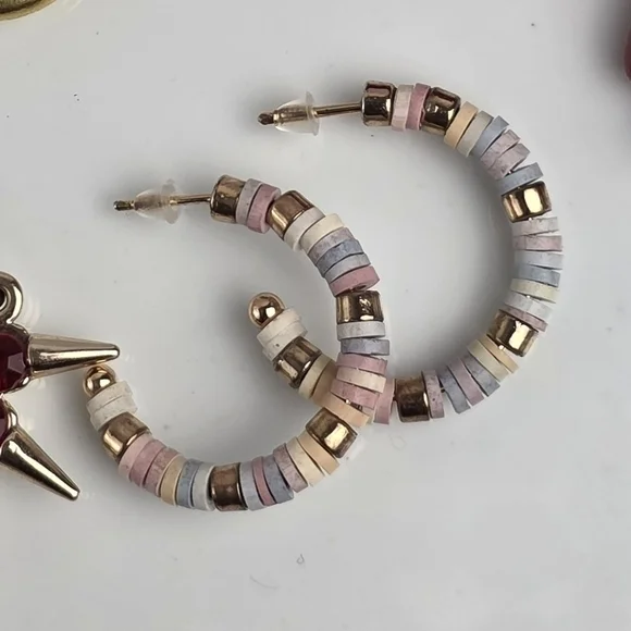 Small‎ Hoop Earrings Lavender Purple - Picture 2 of 3